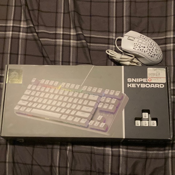 Atrix Sniper Keyboard with Atrix Air Mouse. Both LED + different LED light modes